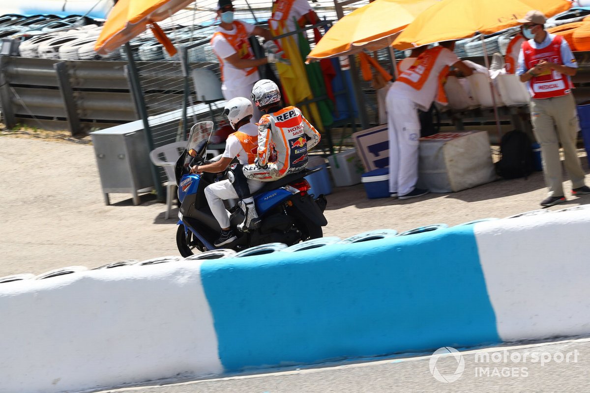 Alex Márquez, Repsol Honda Team después de su caída