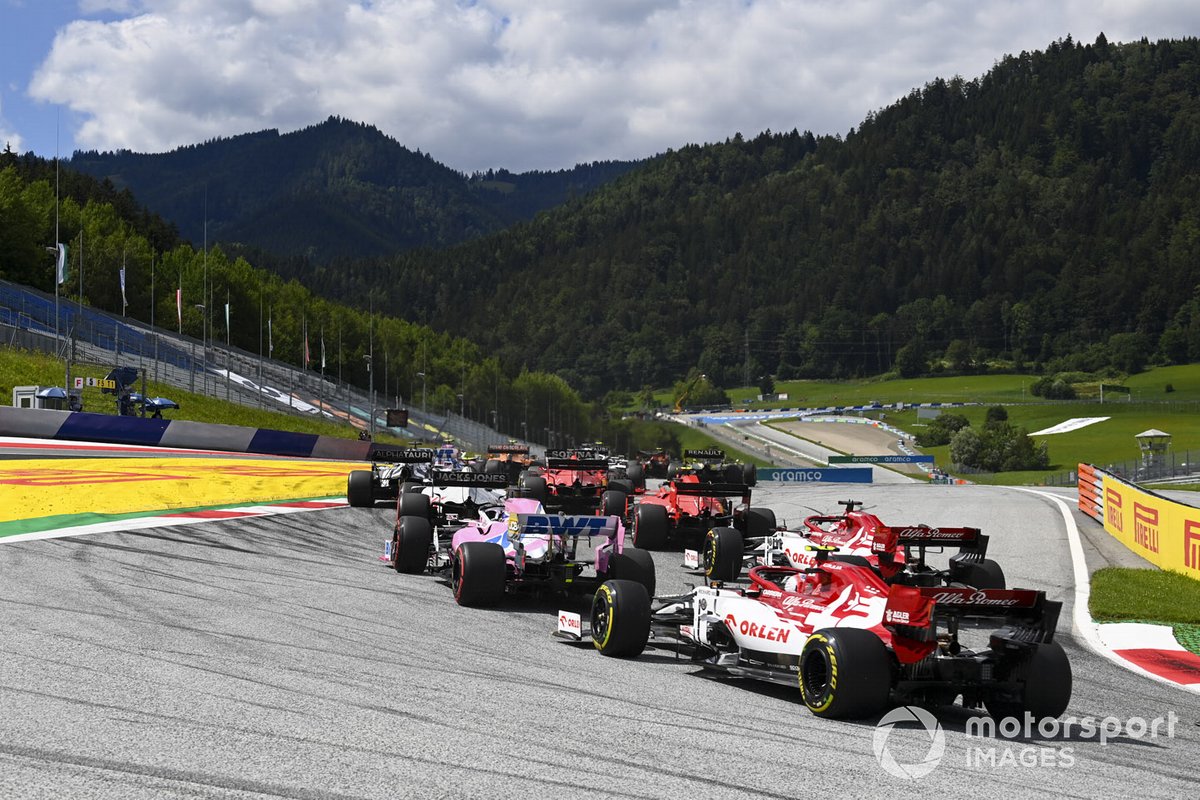 Antonio Giovinazzi, Alfa Romeo Racing C39, Kimi Raikkonen, Alfa Romeo Racing C39, Sergio Pérez, Racing Point RP20