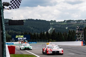 Checkered flag for René Rast, Audi Sport Team Rosberg, Audi RS 5 DTM