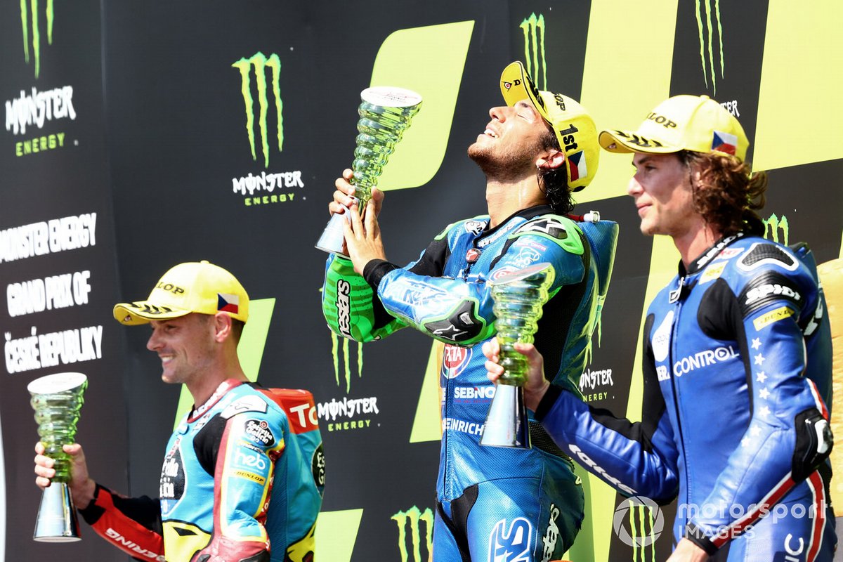 Podio: il vincitore della gara Enea Bastianini, Italtrans Racing Team, secondo classificato Sam Lowes, Marc VDS Racing, terzo classificato Joe Roberts, American Racing