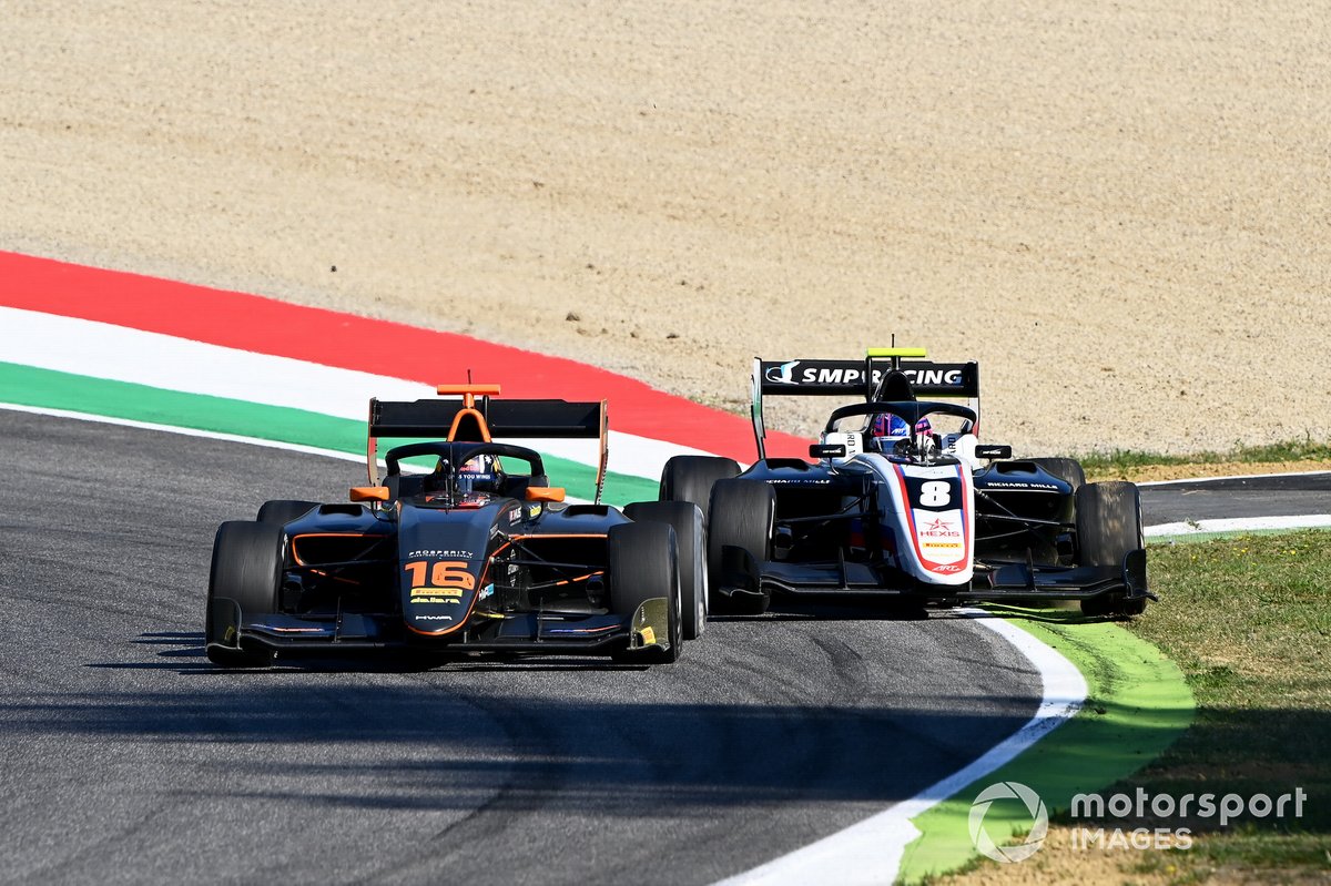 Jack Doohan, HWA Racelab precede Alexander Smolyar, ART Grand Prix
