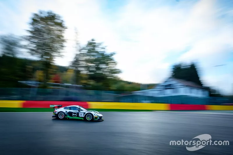 #54 Dinamic Motorsport Porsche 911 GT3-R: Matteo Cairoli, Christian Engelhart, Sven Müller