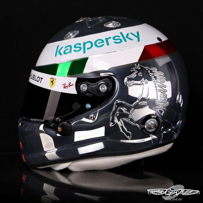 Casco di Sebastian Vettel, per il GP d'Italia