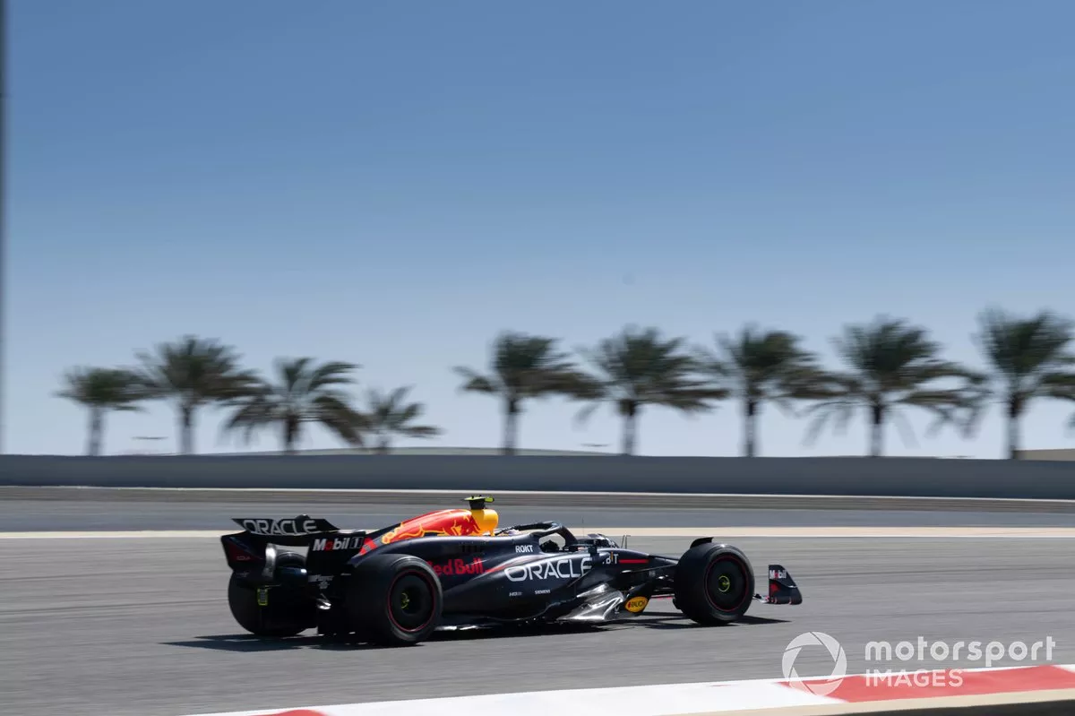 sergio-perez-red-bull-racing-r.webp