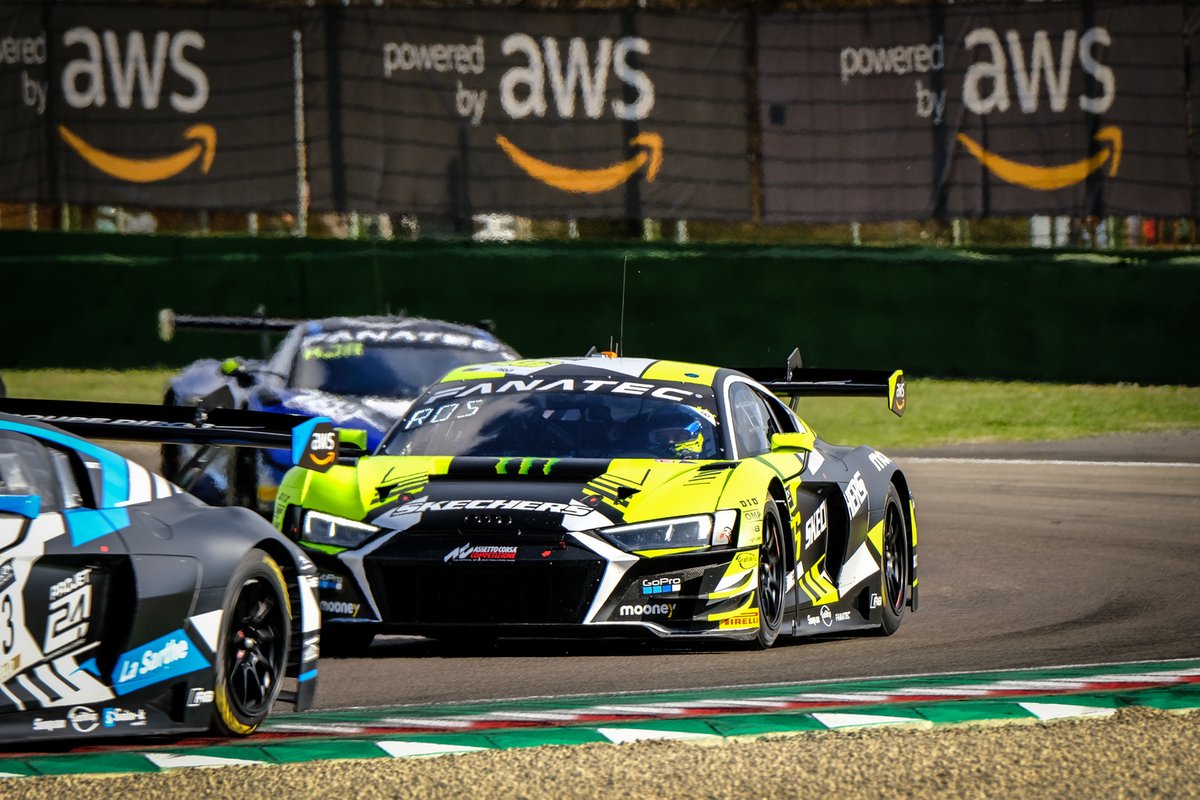 #46 Team WRT, Audi R8 LMS Evo II GT3: Nico Müller, Frédéric Vervisch, Valentino Rossi