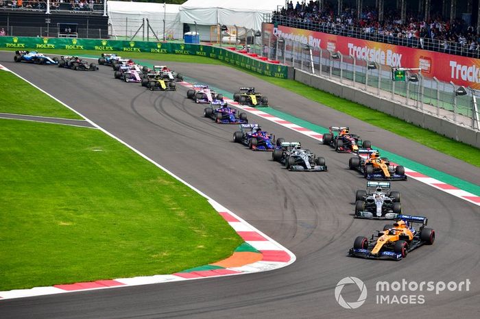 Carlos Sainz Jr., McLaren MCL34, Lewis Hamilton, Mercedes AMG F1 W10, Lando Norris, McLaren MCL34, Valtteri Bottas, Mercedes AMG W10, Max Verstappen, Red Bull Racing RB15, Daniil Kvyat, Toro Rosso STR14