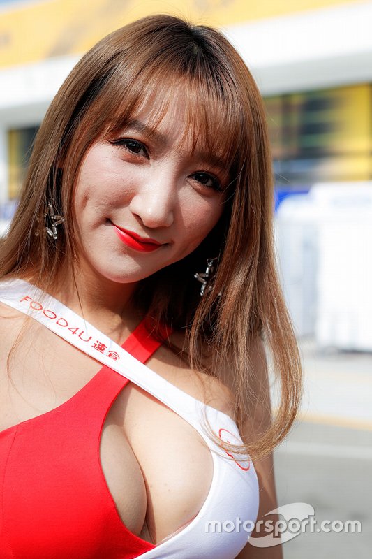 Grid girl