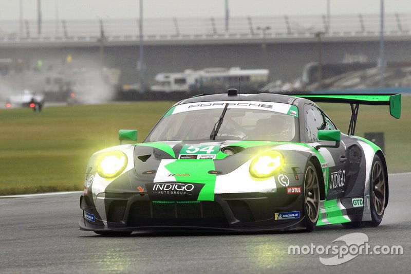 #54 Black Swan Racing, Porsche 911 GT3 R, GTD: Jeroen Bleekemolen, Sven Muller, Trenton Estep