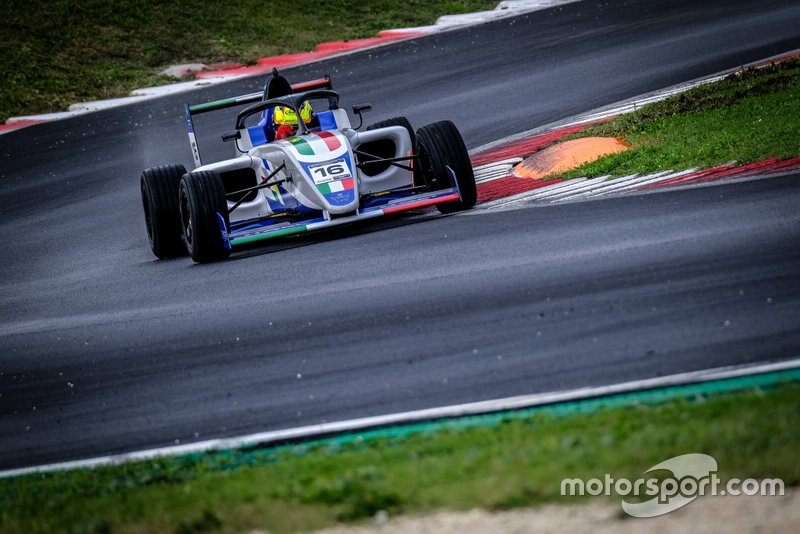 #16 ITA KCMG F4 ACI: Andrea Rosso