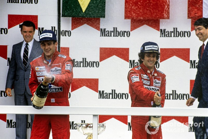 Podyum: 2. Ayrton Senna, McLaren, Yarış galibi Alain Prost, McLaren