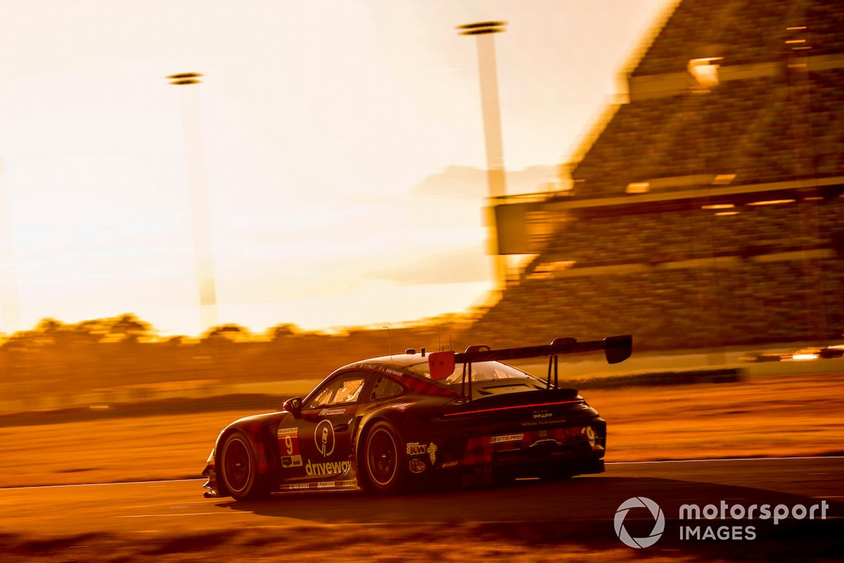 #9 PFAFF Motorsports Porsche 992 911 GT3R, GTD PRO: Klaus Bachler