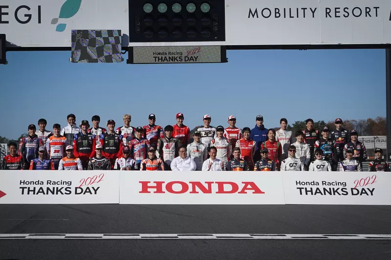 Honda Racing Drivers / Riders
