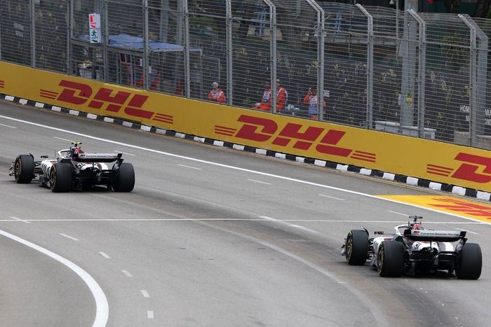 Esteban Ocon, Haas F1 Team, Oliver Bearman, Haas F1 Team