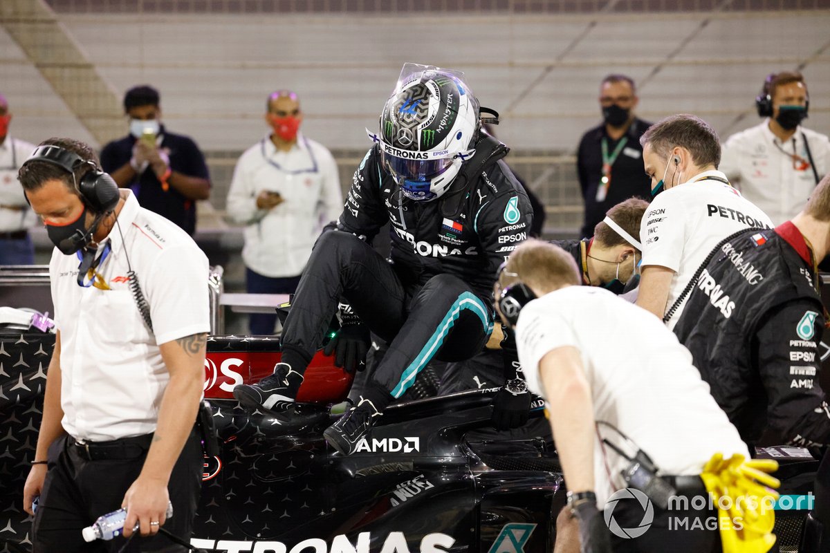 Valtteri Bottas, Mercedes-AMG F1, on the grid