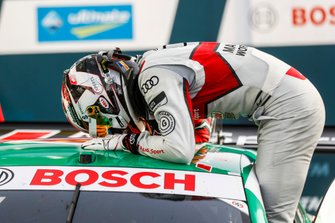 Race winner Nico Muller, Audi Sport Team Abt Sportsline