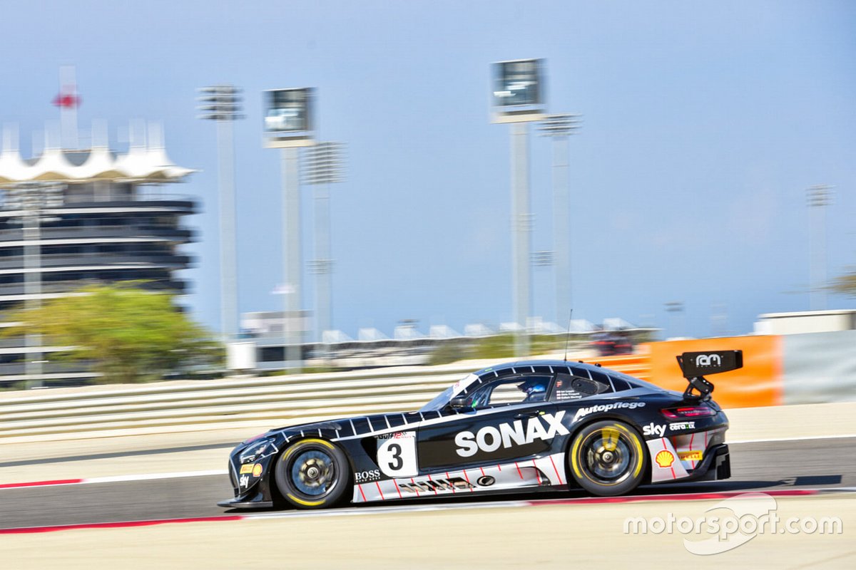 #3 Ram Racing, Mercedes-AMG GT3: John Loggie, Chris Froggatt, Callum MacLeod