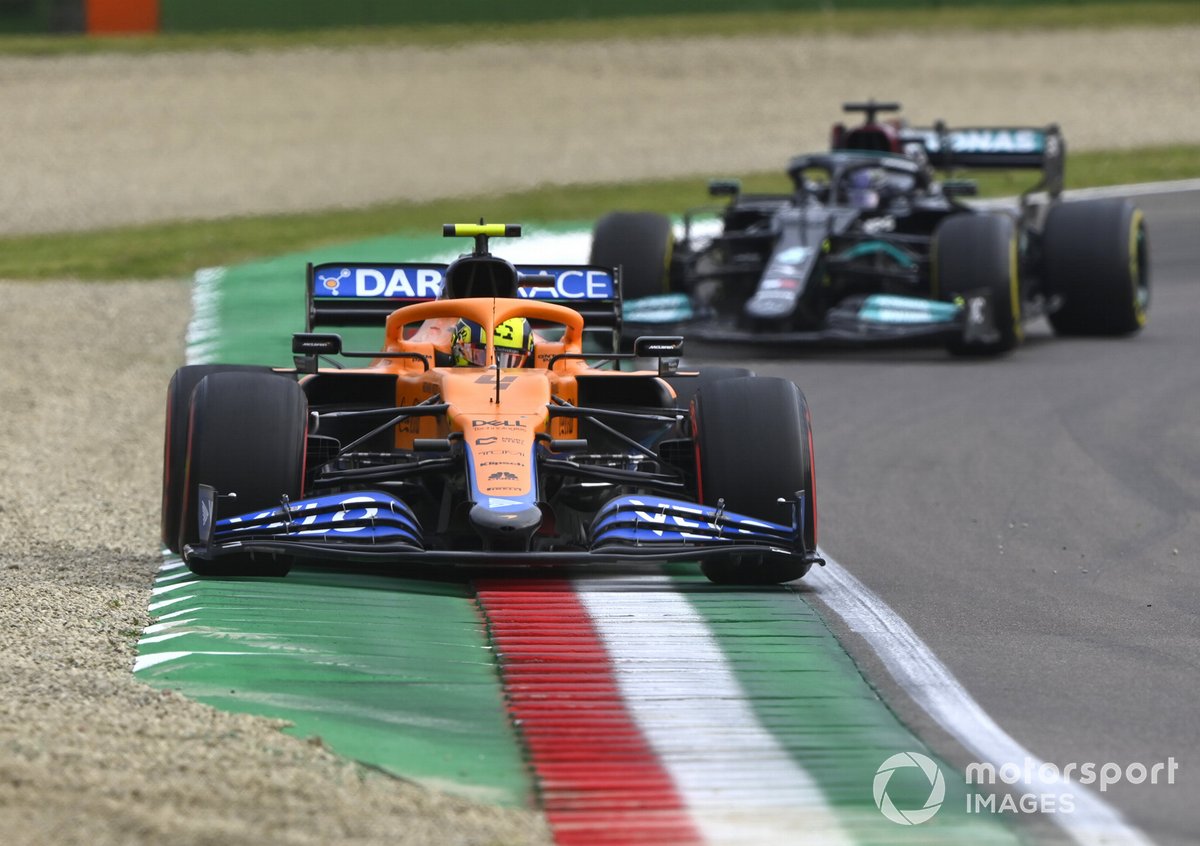 Lando Norris, McLaren MCL35M, Lewis Hamilton, Mercedes W12
