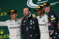 The podium (L to R): Nico Rosberg, Mercedes AMG F1, second; Bradley Lord, Mercedes AMG F1 Communications Manager; Lewis Hamilton, Mercedes AMG F1, race winner; Max Verstappen, Red Bull Racing, third