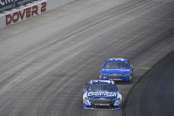 Danica Patrick, Stewart-Haas Racing Ford, David Ragan, Front Row Motorsports Ford