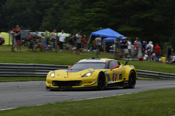 #3 Corvette Racing Chevrolet Corvette C7.R: Antonio Garcia, Jan Magnussen