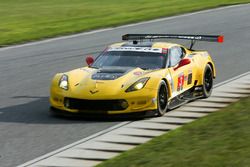 #3 Corvette Racing Chevrolet Corvette C7.R: Antonio Garcia, Jan Magnussen