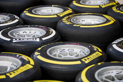 Pirelli tyres