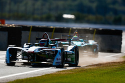 Даниэль Абт, Audi Sport ABT Schaeffler, и Оливер Тёрви, NIO Formula E Team