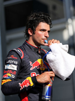 Карлос Сайнс-мл., Scuderia Toro Rosso