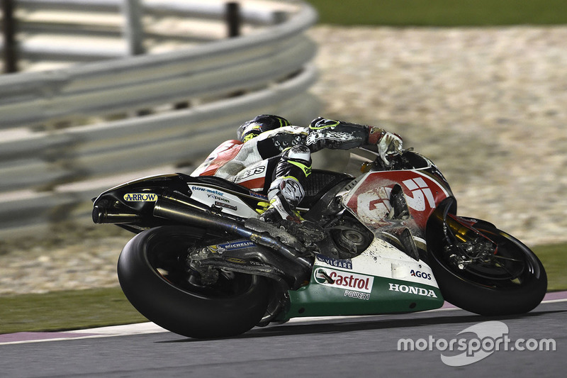 Cal Crutchlow, Team LCR Honda, después del accidente