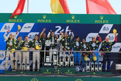 Podium: race winners Timo Bernhard, Earl Bamber, Brendon Hartley, Porsche Team, second place Ho-Pin Tung, Oliver Jarvis, Thomas Laurent, DC Racing, third place Mathias Beche, David Heinemeier Hansson, Nelson Piquet Jr., Vaillante Rebellion Racing