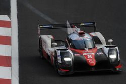 #8 Toyota Gazoo Racing Toyota TS050 Hybrid: Anthony Davidson, Sébastien Buemi, Kazuki Nakajima