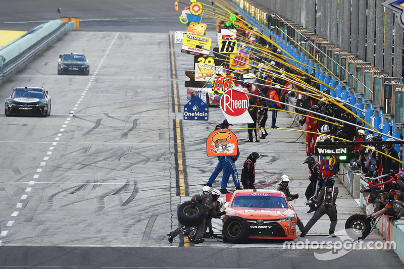Pitstop de Daniel Suárez, Joe Gibbs Racing Toyota