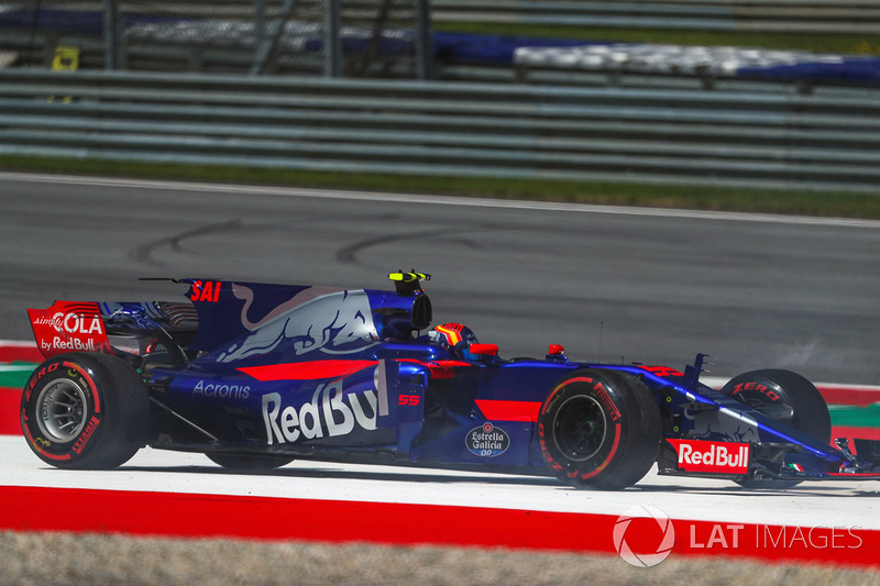 15. Carlos Sainz Jr., Scuderia Toro Rosso STR12