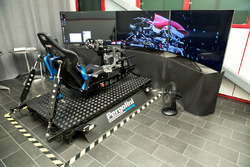 Pergolini Motorsport Academy, SIM