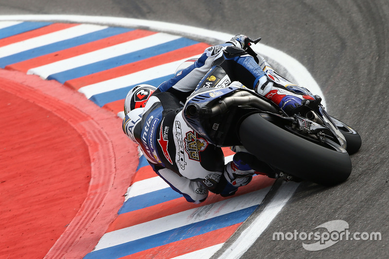 Loris Baz