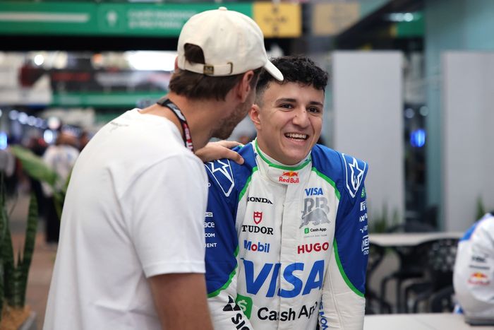 Isack Hadjar, Racing Bulls Team, Sebastian Vettel