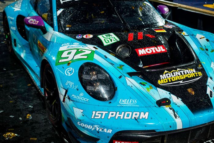 #92 Manthey 1St Phorm Porsche 911 GT3 R LMGT3: Ryan Hardwick, Riccardo Pera, Richard Lietz