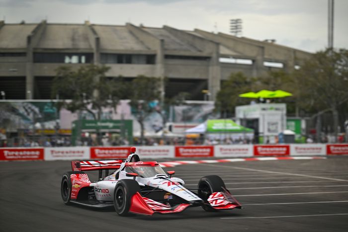 Rinus Veekay, Juncos Hollinger