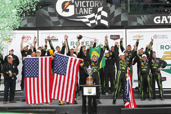 Winners Scott Sharp, Ed Brown, Johannes van Overbeek, Pipo Derani, ESM Racing celebrate