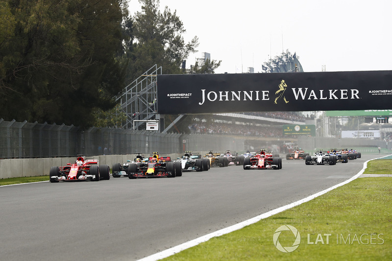 Sebastian Vettel, Ferrari SF70H, Max Verstappen, Red Bull Racing RB13, Lewis Hamilton, Mercedes AMG