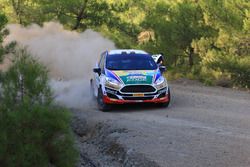 Buğra Banaz, Burak Erdener, Castrol Ford Team Türkiye, Ford Fiesta R2t