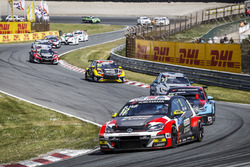 Rob Huff, Sébastien Loeb Racing Volkswagen Golf GTI TCR