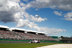Esteban Ocon, Force India VJM11 Mercedes
