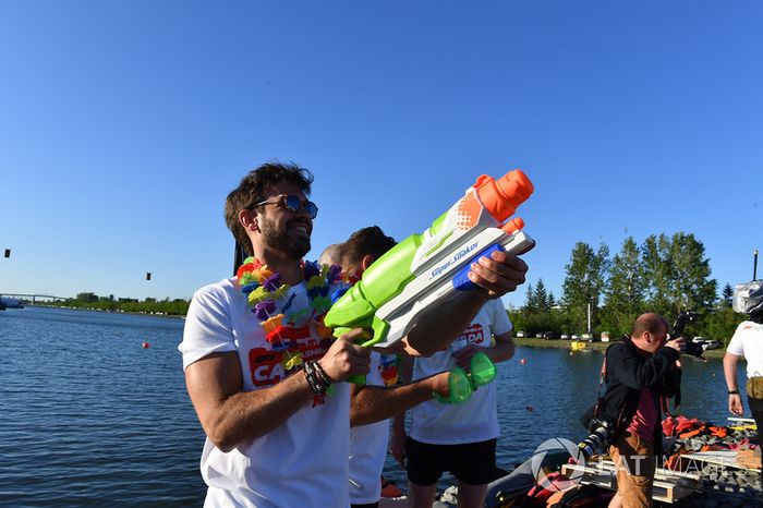 La carrera de balsas