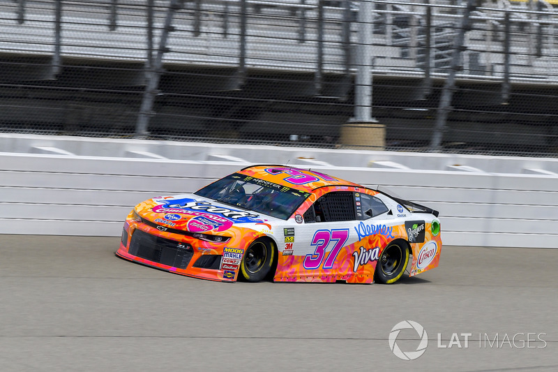 18. Chris Buescher, JTG Daugherty Racing, Chevrolet Camaro Scott Comfort Plus