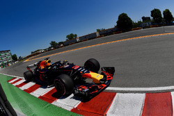 Daniel Ricciardo, Red Bull Racing RB14