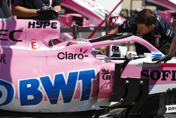 Sergio Perez, Force India VJM11, is returned to the garage