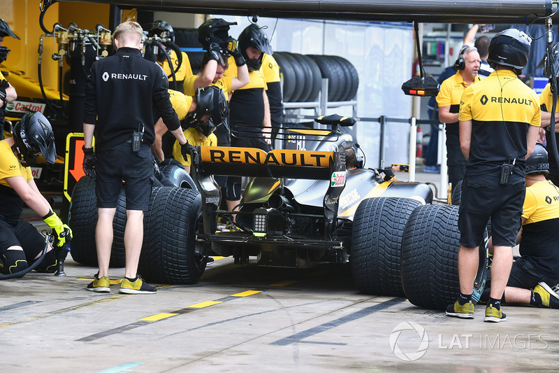 Renault Sport F1 Team pit stop antrenmanı