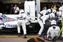 Lance Stroll, Williams FW41, maakt pitstop