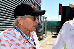 Michael Douglas, Mansour Ojjeh, McLaren